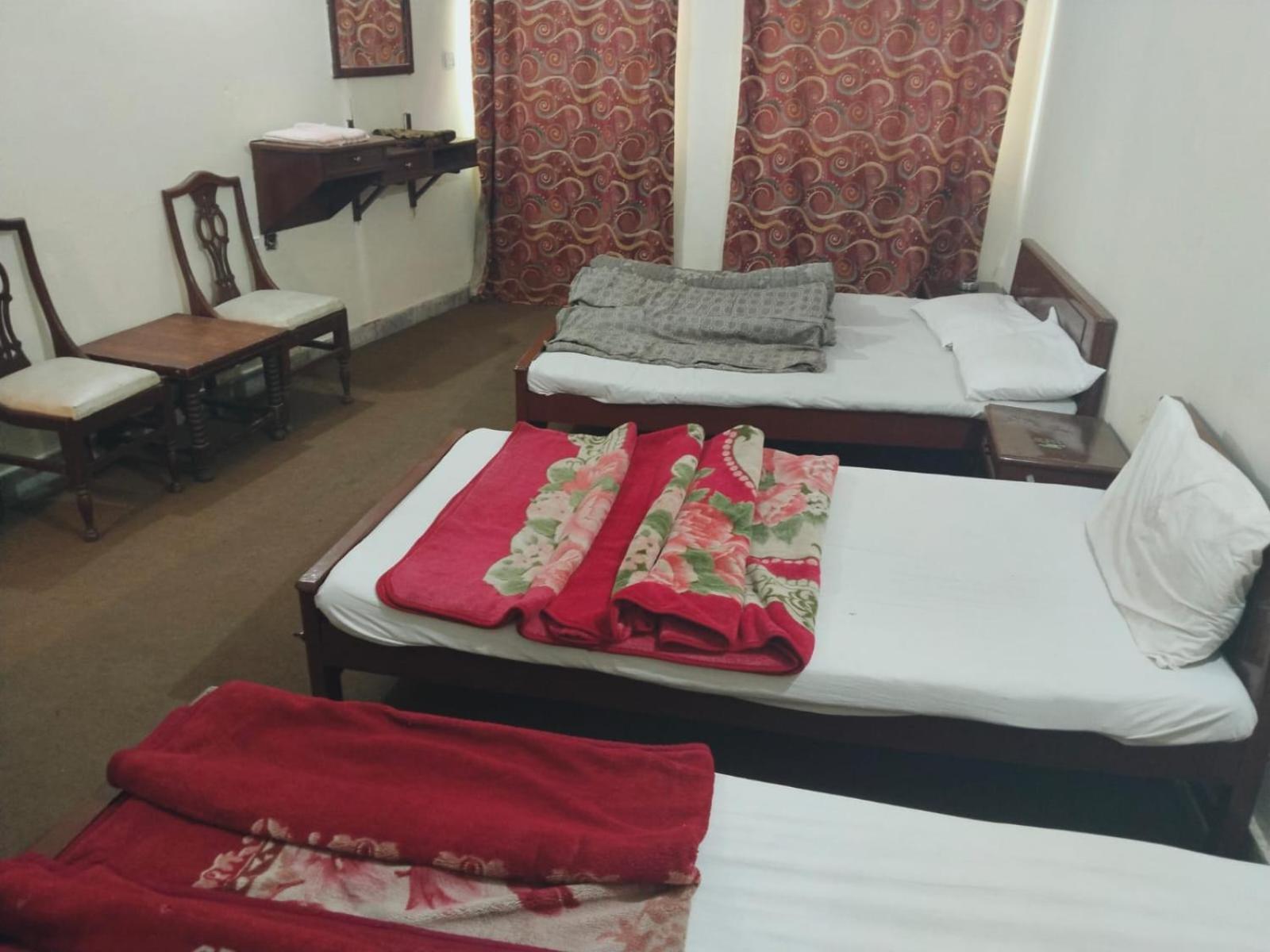 Shahzad Hotel Rawalpindi Exterior photo