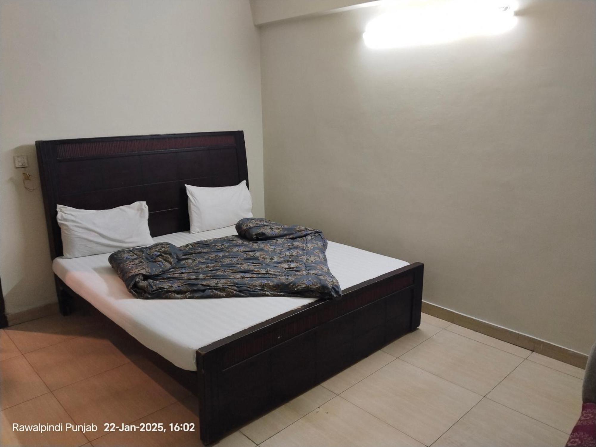 Shahzad Hotel Rawalpindi Exterior photo